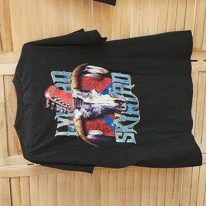 Vintage Lynard Skynyrd year y2k 2000 concert t black w fade
